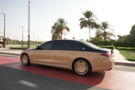 What Defines a High-Quality Private Chauffeur Service in Dubai