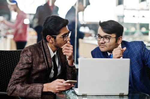 Business consulting firm in Delhi helping SME founders plan growth strategy