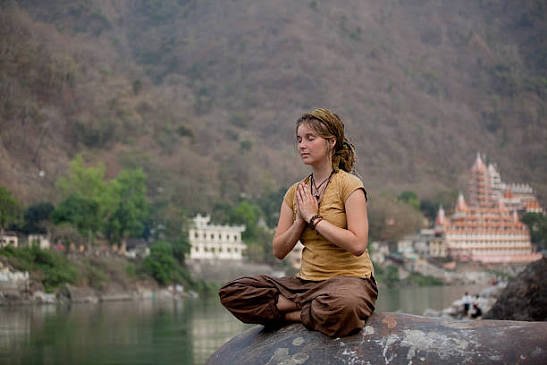 100 hour yoga teacher training course in rishikesh